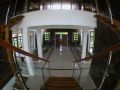Vista escalera 2do nivel hacia la entrada | Bienes Raices Republica Dominicana 
