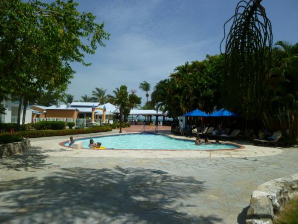 Condo en un residencial de lujos frente al mar | Bienes Raices Republica Dominicana 
