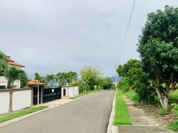 vista a la cuidad desde el terreno | Real Estate in Dominican Republic