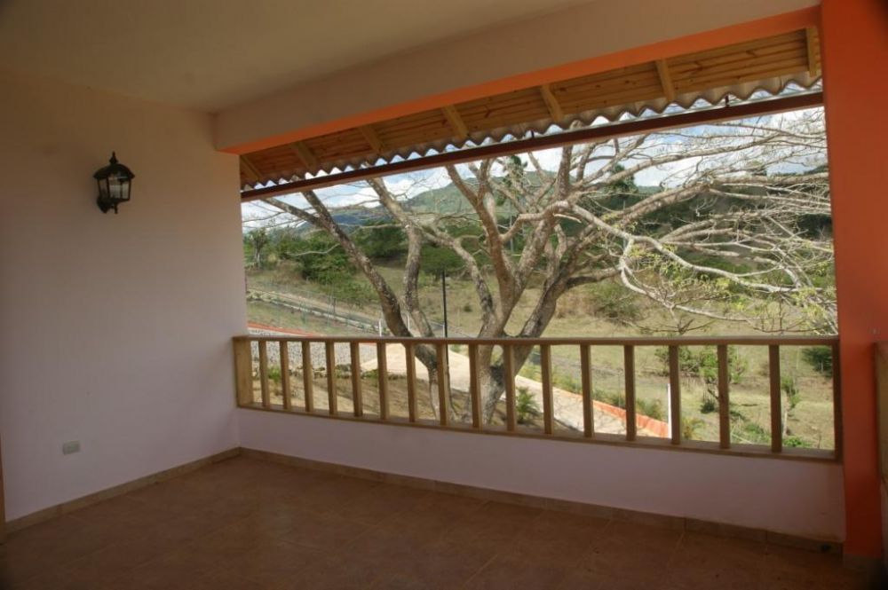 2180 beautiful residence with views across the valley Moca Real Estate