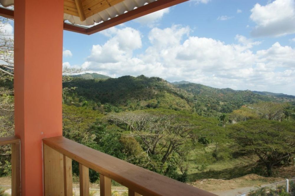 2180 beautiful residence with views across the valley Moca Real Estate