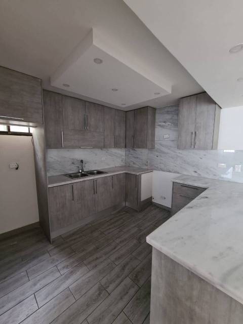 Sale or Rent, Penthouse located in La Trinitaria, Santiago.
-Kitchen and bathrooms remodeled. | Real Estate in Dominican Republic