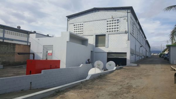 Industrial type warehouse built in double height for sale. | Real Estate in Dominican Republic