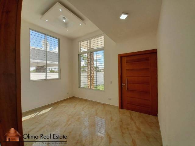 Moderna Casa en Venta Totalmente Nueva y Con Un Gran Patio.
 | Bienes Raices Republica Dominicana 